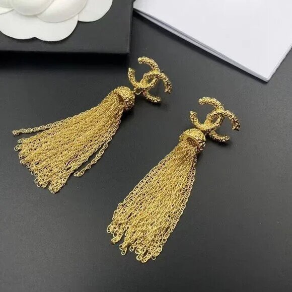 ✨✨Chanel Earring - Picture 1 of 4
